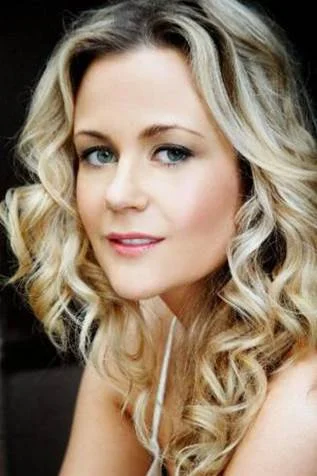 Rachael Carpani